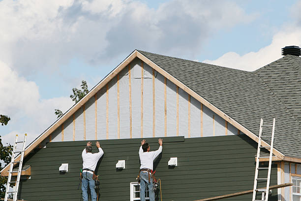 Professional Emergency Siding Repair technician working in Honey Grove, TX